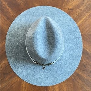 Gigi Pip New Ltd.Ed sold out Grey Emma Hat! S/M 57